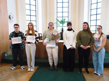 Soutěž v individuální přípravě léčiv 2025: Mladí farmaceutičtí asistenti předvedli své umění